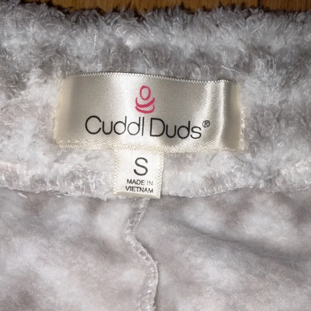 Cuddl Duds Cozy Fleece Pants in Cream and Gray - Picture 2 of 5